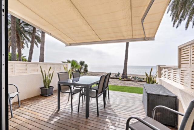 Villa Pie De Playa B30 Almería